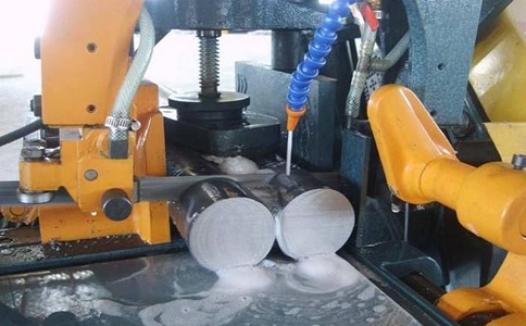 寮步镇卧式带锯床的送料方式有哪几种？